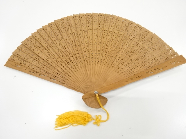 Japanese Kimono / Others (Bolt etc)